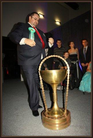 Tomáš Pouch s&nbsp;putovním pohárem
